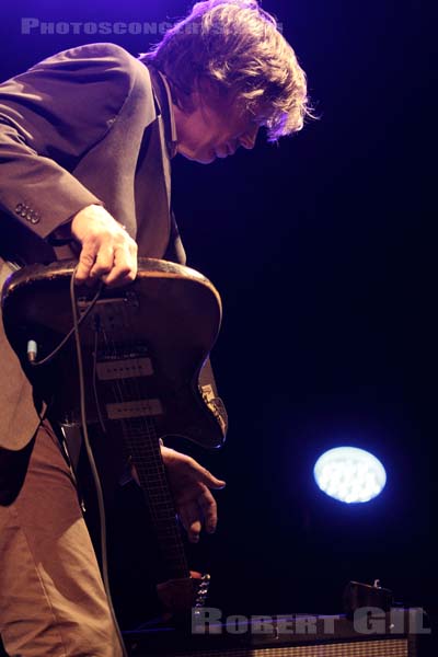 THURSTON MOORE - JAMES SEDWARDS - 2014-02-09 - PARIS - La Machine (du Moulin Rouge) - 